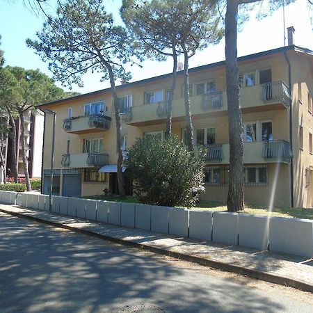 Villa Valeria Lignano Sabbiadoro Eksteriør billede