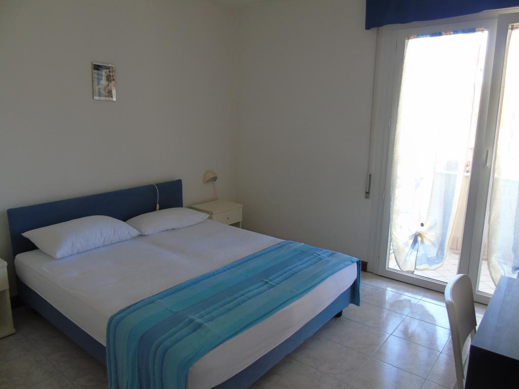 Villa Valeria Lignano Sabbiadoro Værelse billede